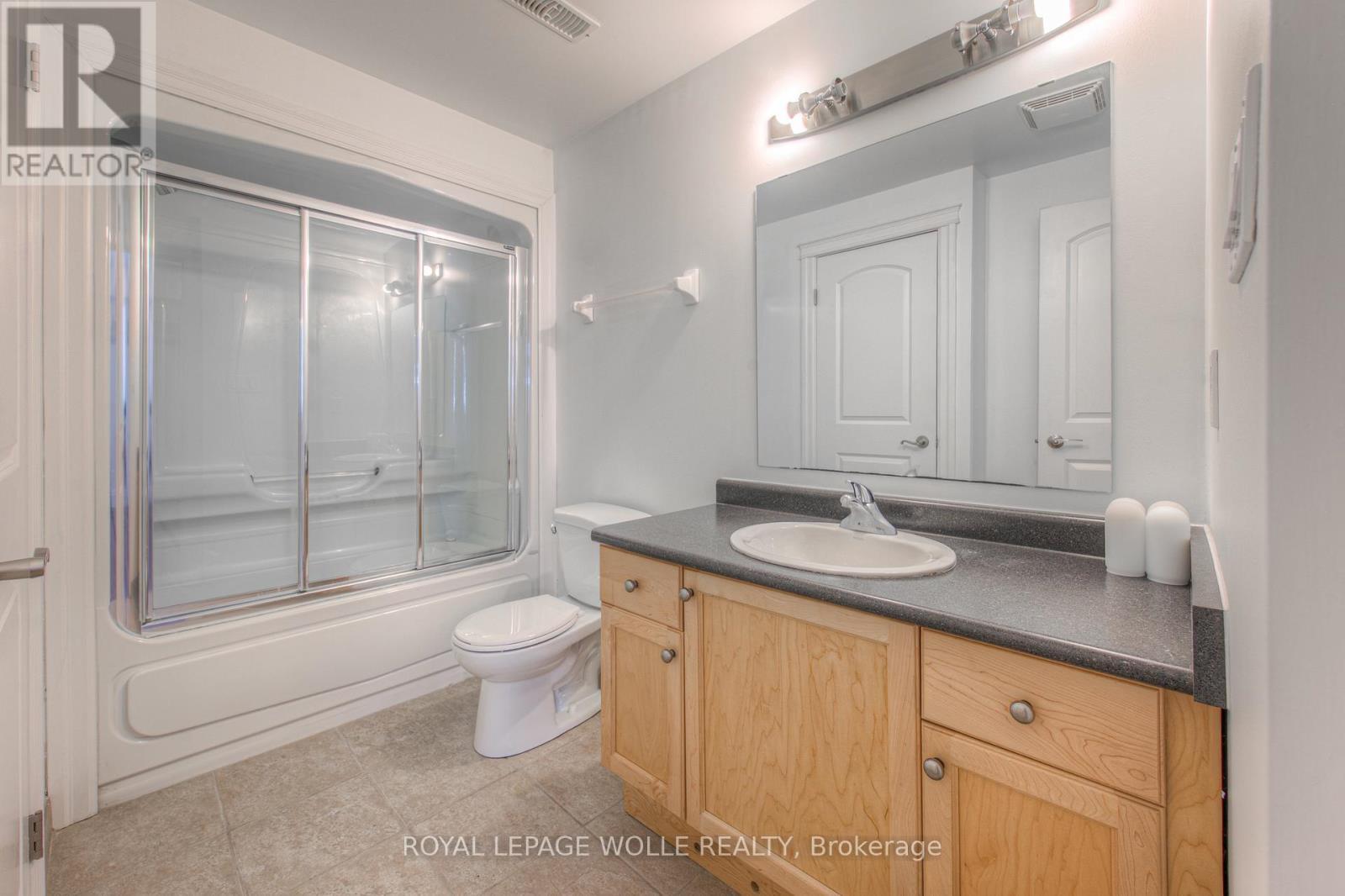 












109 - 555 KING STREET E

,
Kitchener,




Ontario
N2G2L9

