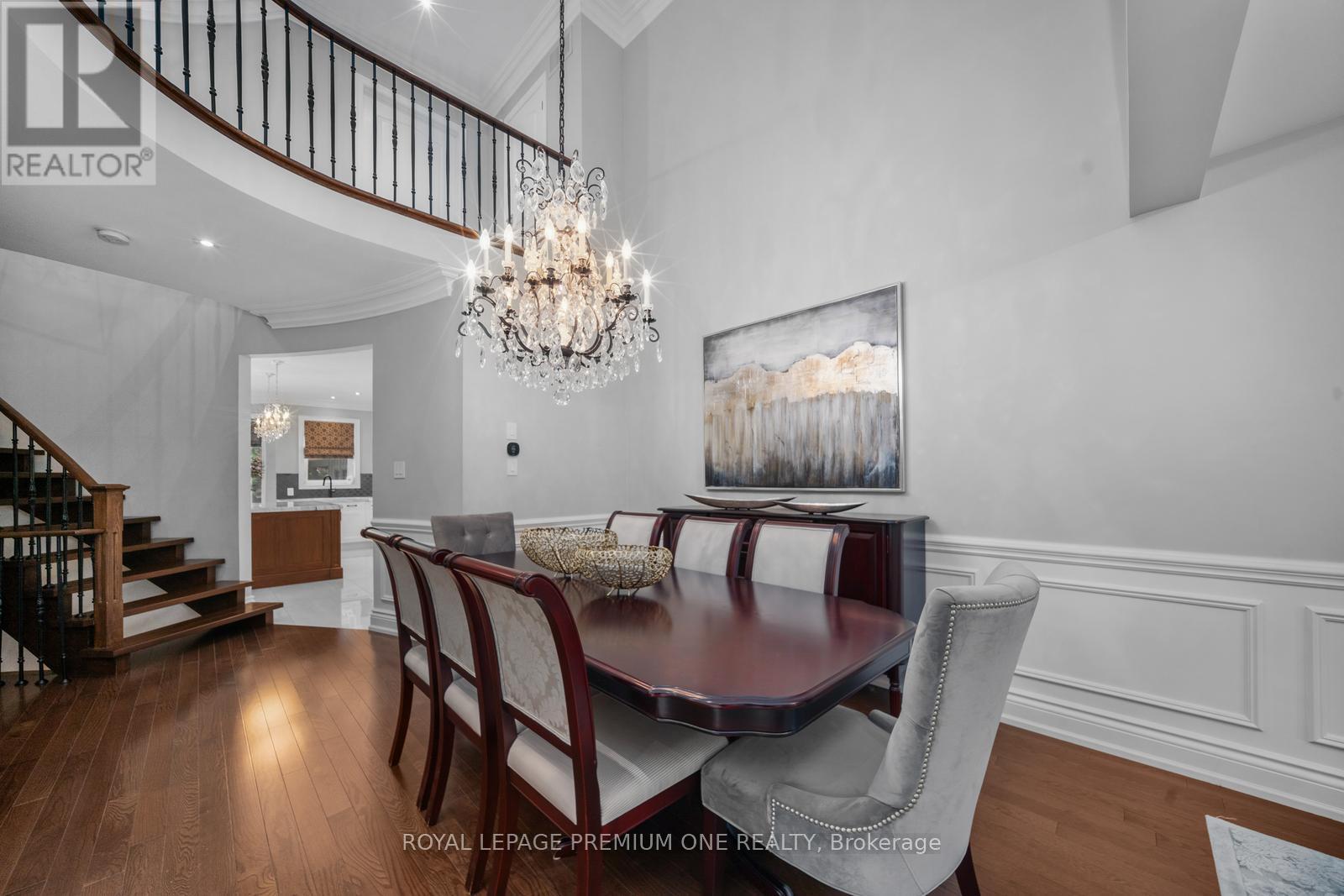 












28 JOHNSWOOD CRESCENT

,
Vaughan,




Ontario
L4H2K7

