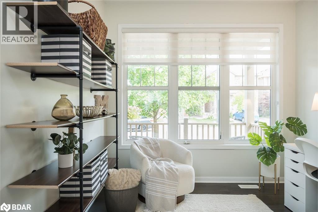 












501 TYRONE Crescent

,
Milton,




Ontario
L9T8J5

