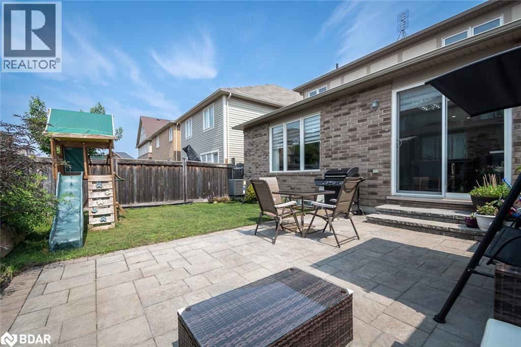 












501 TYRONE Crescent

,
Milton,




Ontario
L9T8J5

