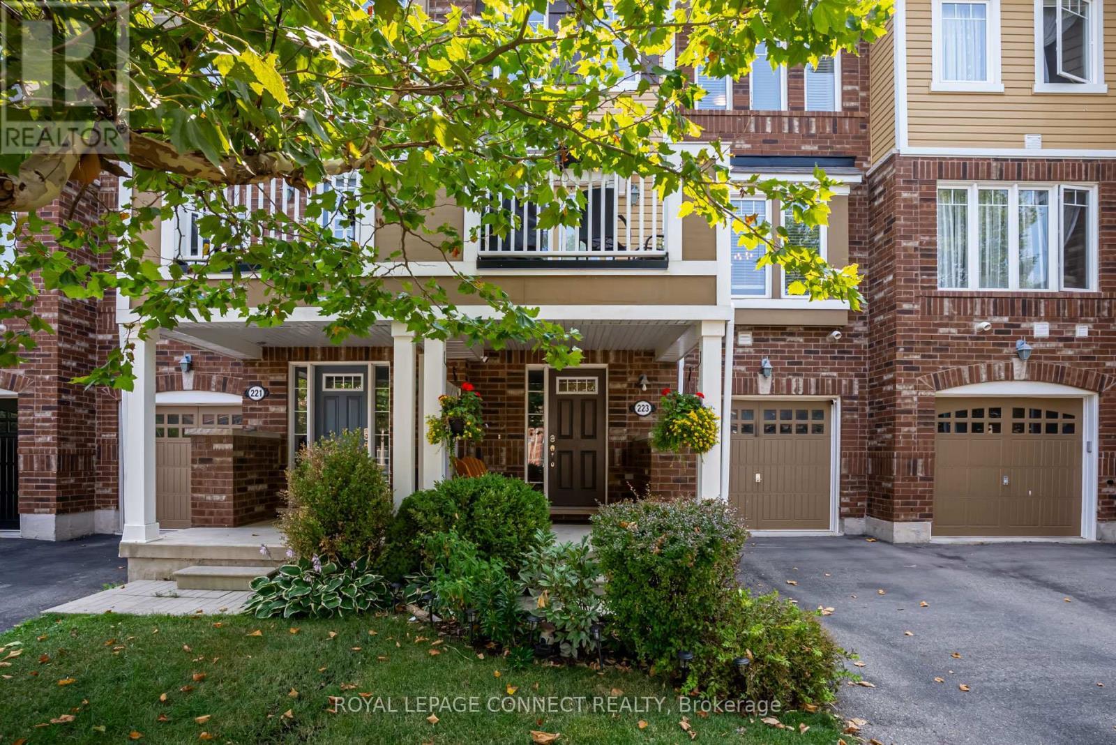 












223 WOODLEY CRESCENT

,
Milton,




Ontario
L9T8C4

