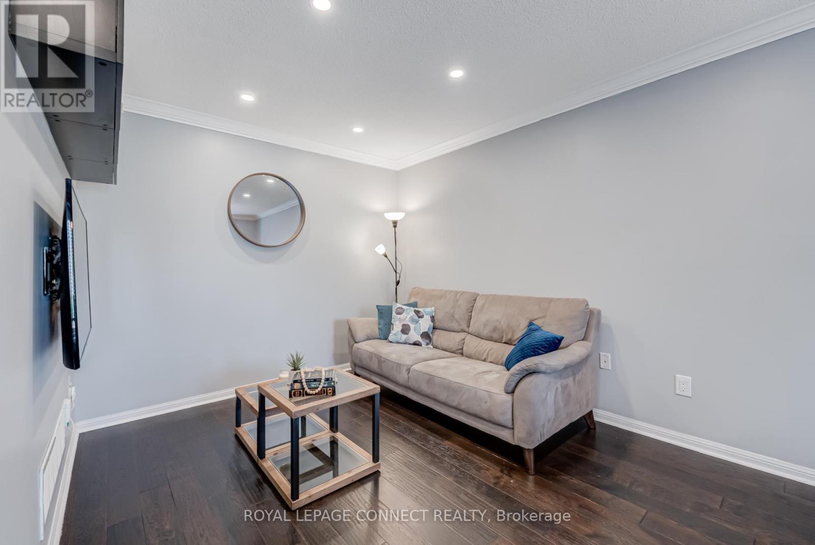 












223 WOODLEY CRESCENT

,
Milton,




Ontario
L9T8C4

