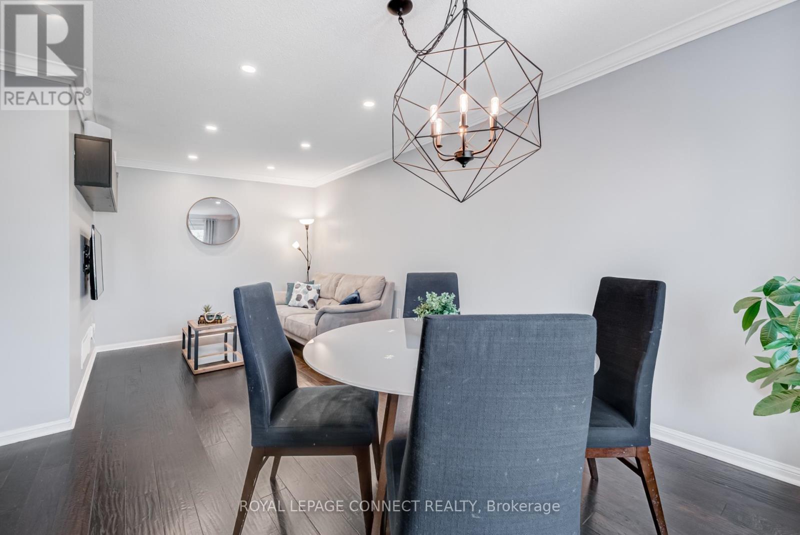 












223 WOODLEY CRESCENT

,
Milton,




Ontario
L9T8C4

