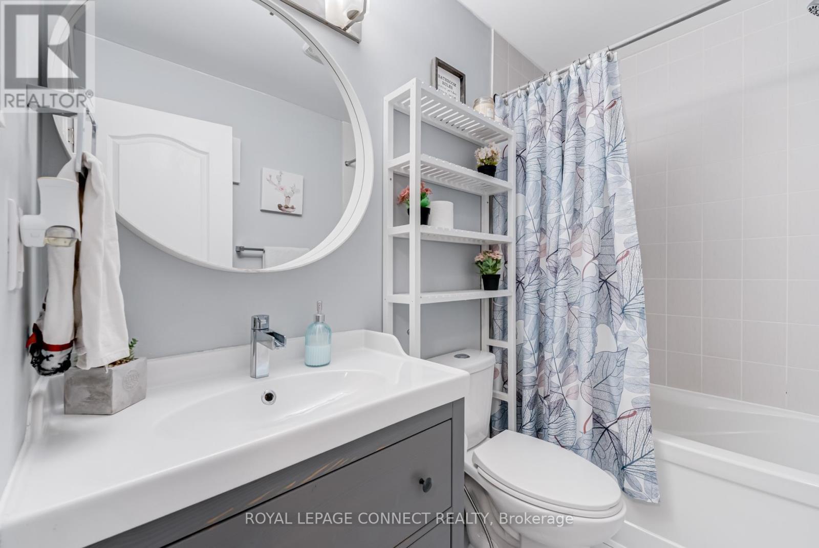 












223 WOODLEY CRESCENT

,
Milton,




Ontario
L9T8C4

