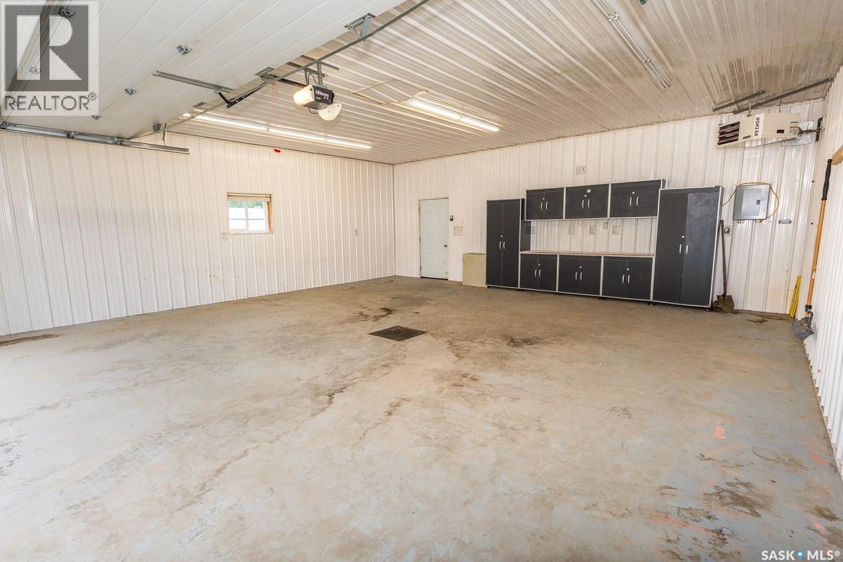 












218 Bosworth STREET

,
Kerrobert,




Saskatchewan
S0L1R0


