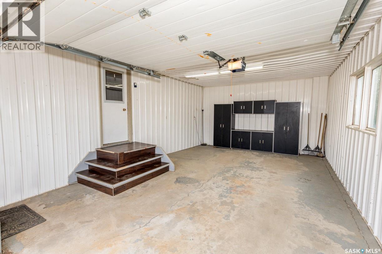 












218 Bosworth STREET

,
Kerrobert,




Saskatchewan
S0L1R0

