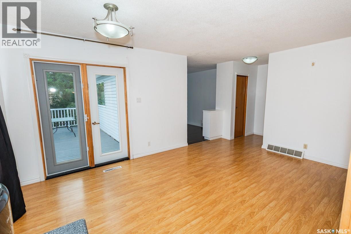 












218 Bosworth STREET

,
Kerrobert,




Saskatchewan
S0L1R0

