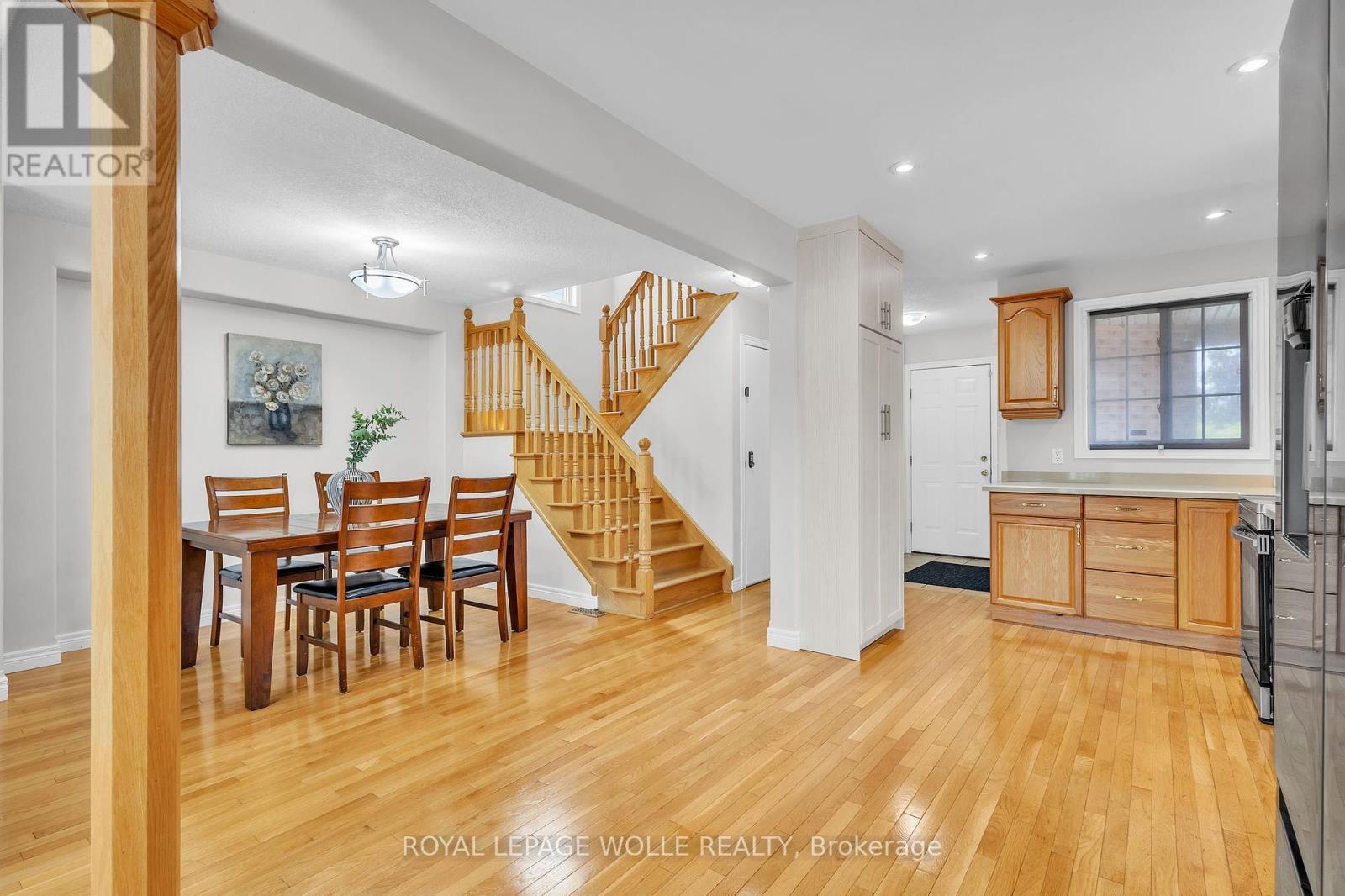 












50 INGE COURT

,
Kitchener,




Ontario
N2K3V7

