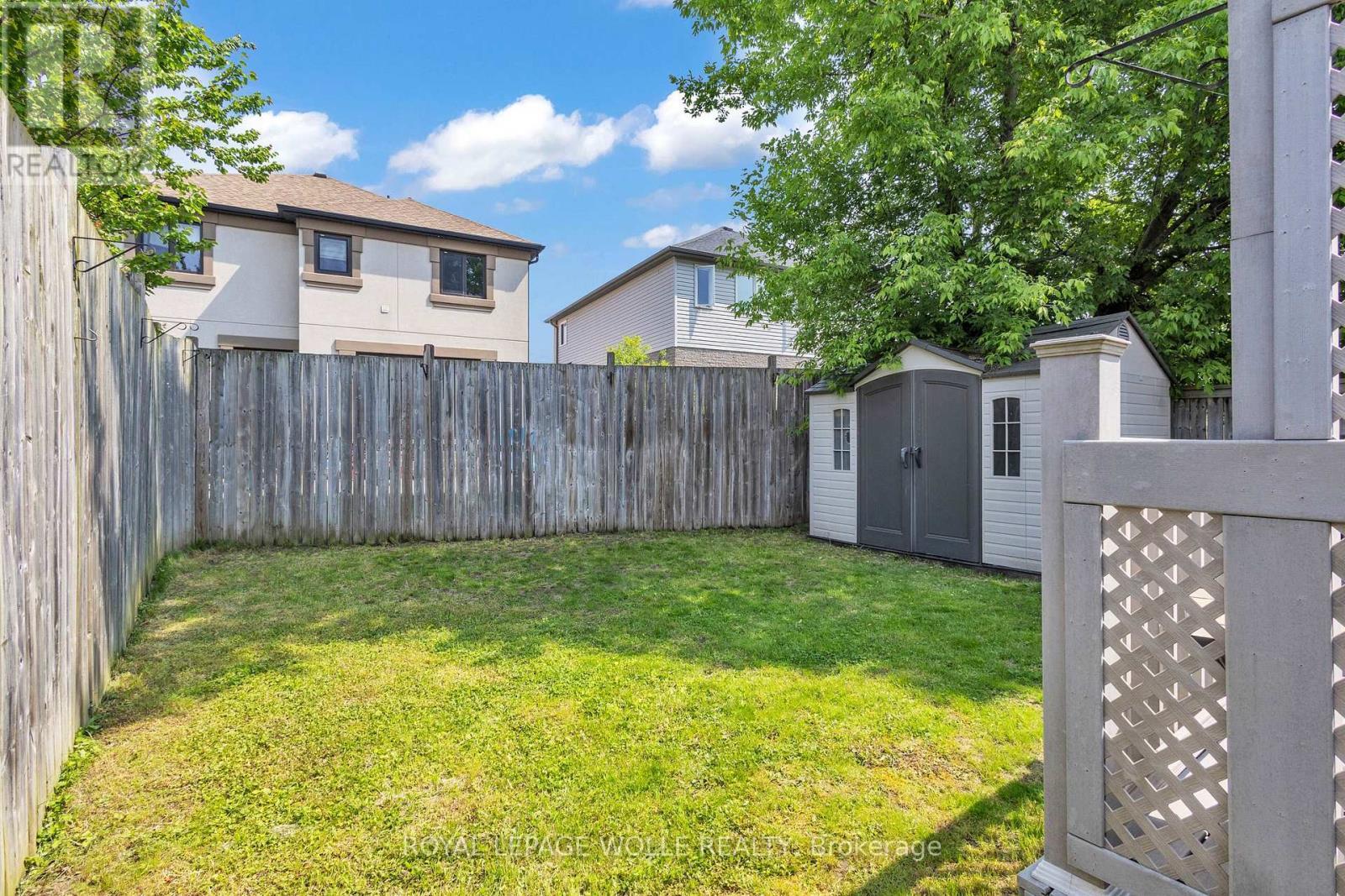 












50 INGE COURT

,
Kitchener,




Ontario
N2K3V7

