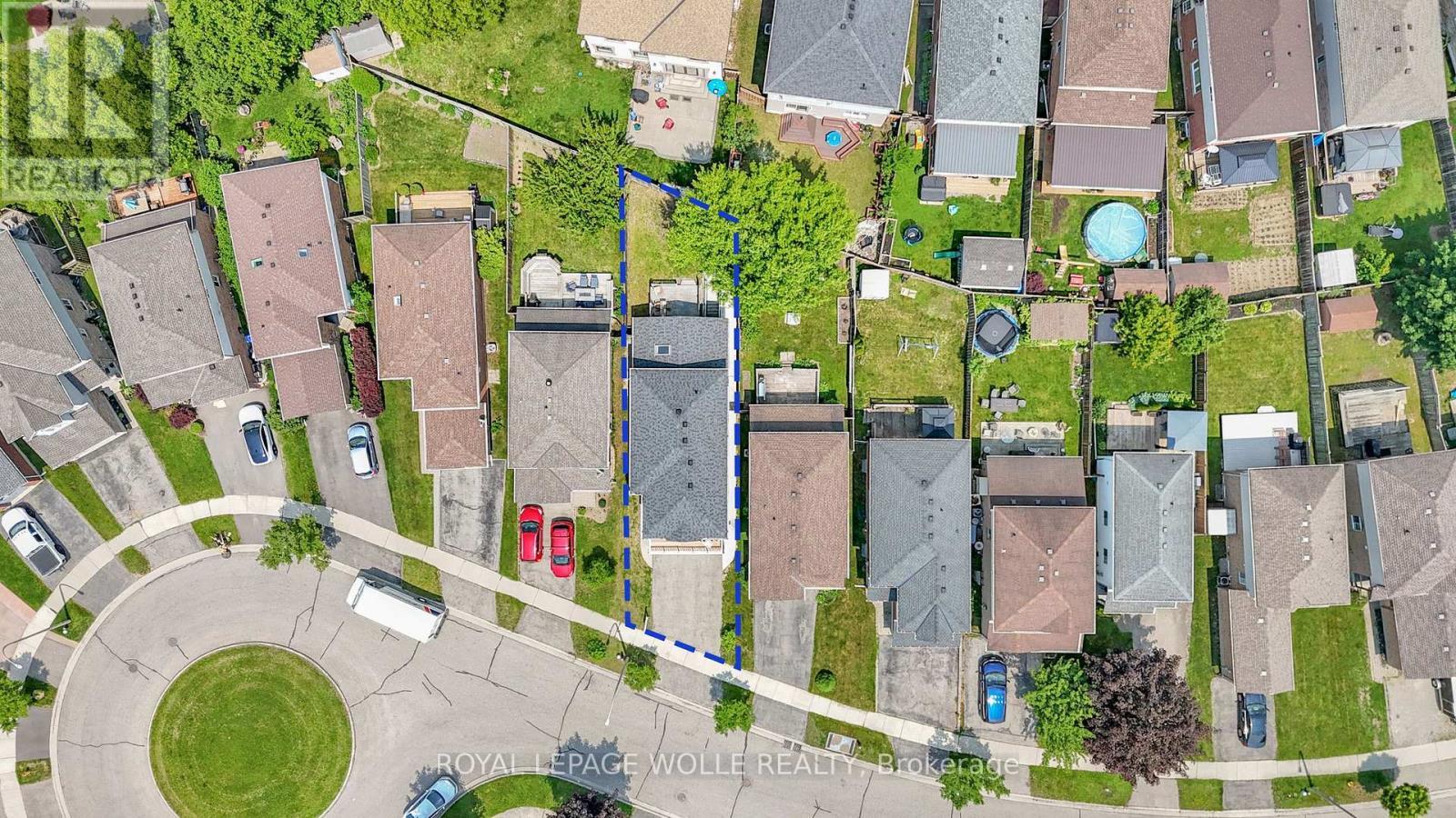 












50 INGE COURT

,
Kitchener,




Ontario
N2K3V7

