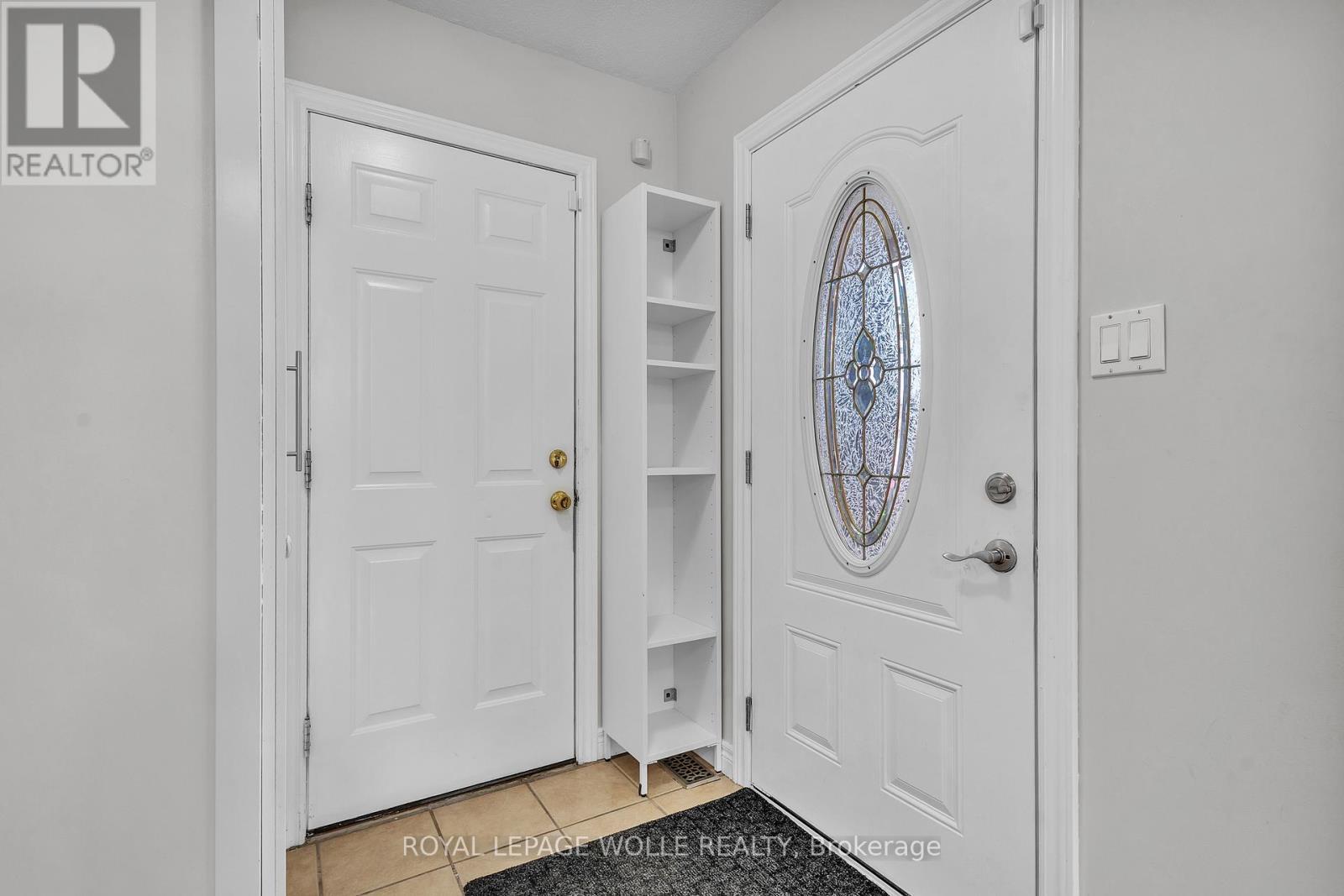 












50 INGE COURT

,
Kitchener,




Ontario
N2K3V7


