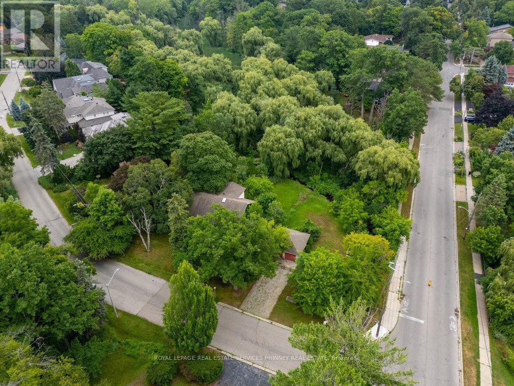 












1340 CONTOUR DRIVE

,
Mississauga,




Ontario
L5H1B2


