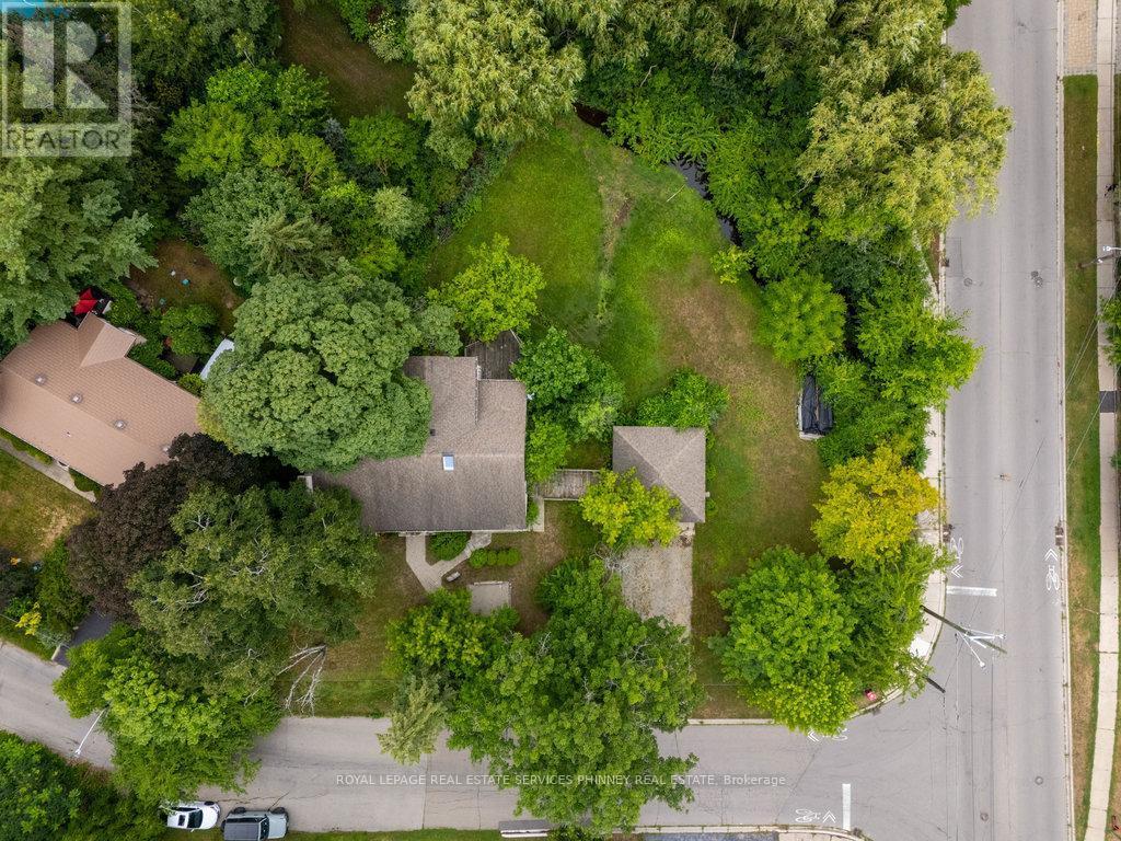 












1340 CONTOUR DRIVE

,
Mississauga,




Ontario
L5H1B2

