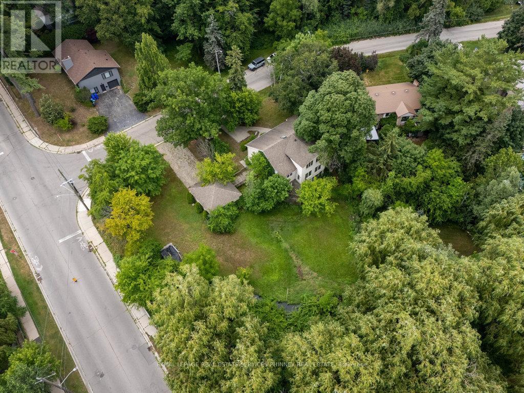 












1340 CONTOUR DRIVE

,
Mississauga,




Ontario
L5H1B2

