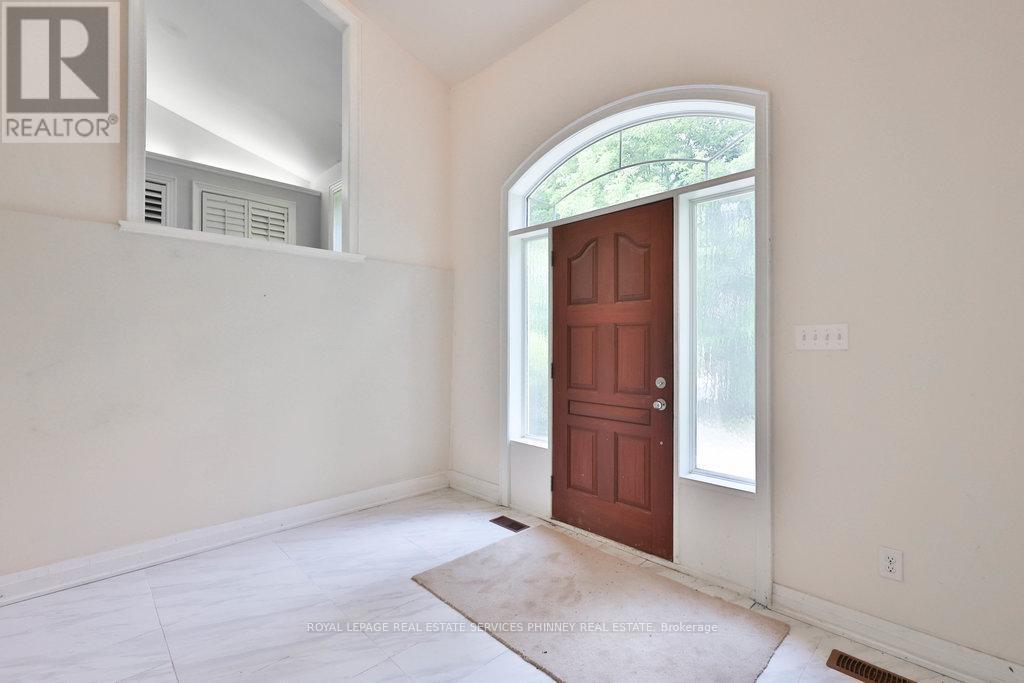 












1340 CONTOUR DRIVE

,
Mississauga,




Ontario
L5H1B2

