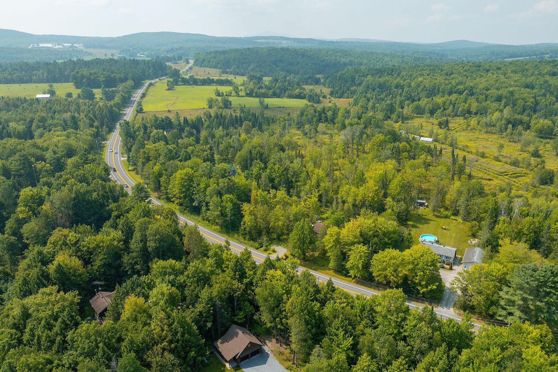 












Ch. de West Brome

,
Lac-Brome,







QC
J0E1V0

