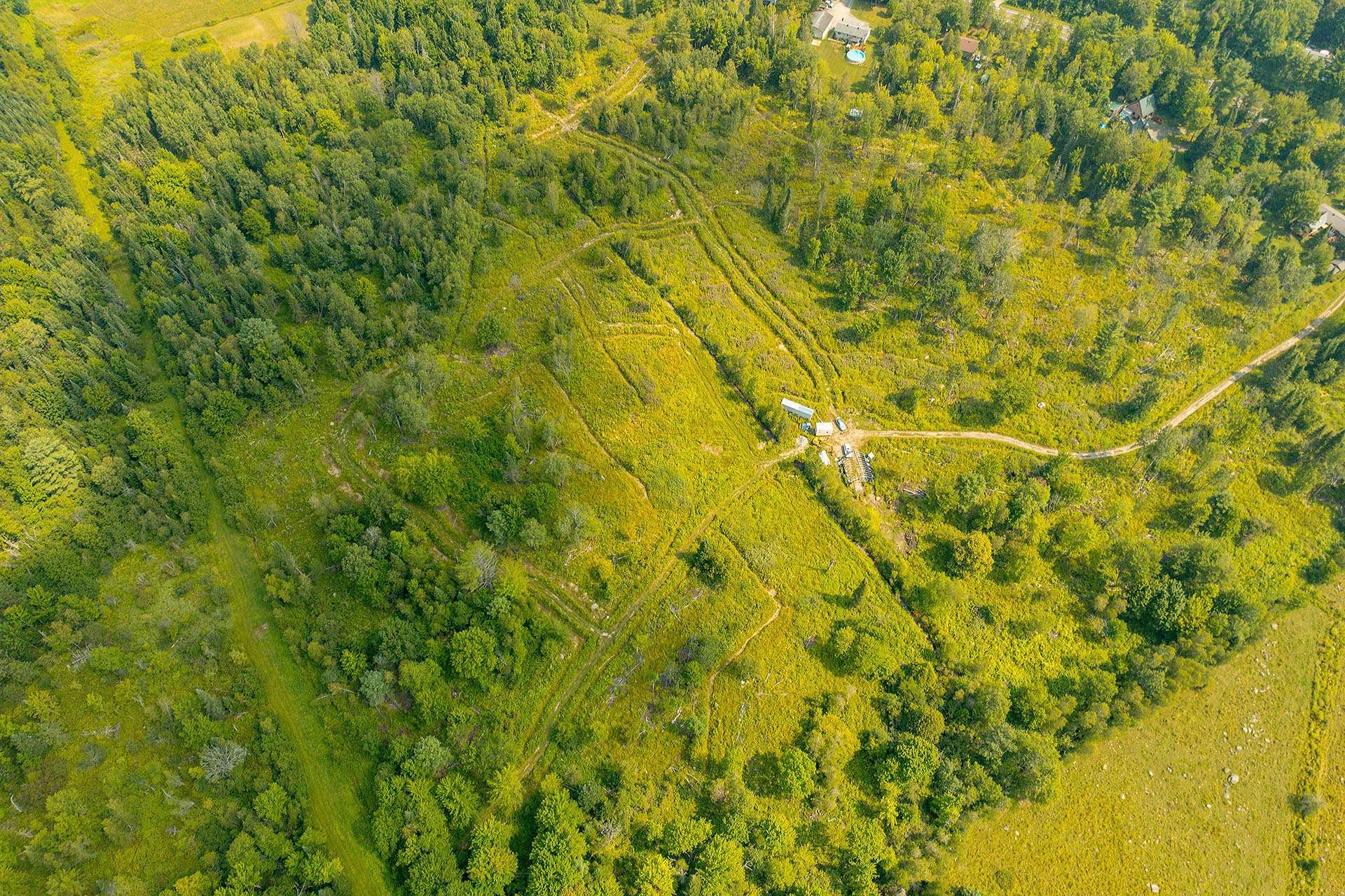 












Ch. de West Brome

,
Lac-Brome,







QC
J0E1V0

