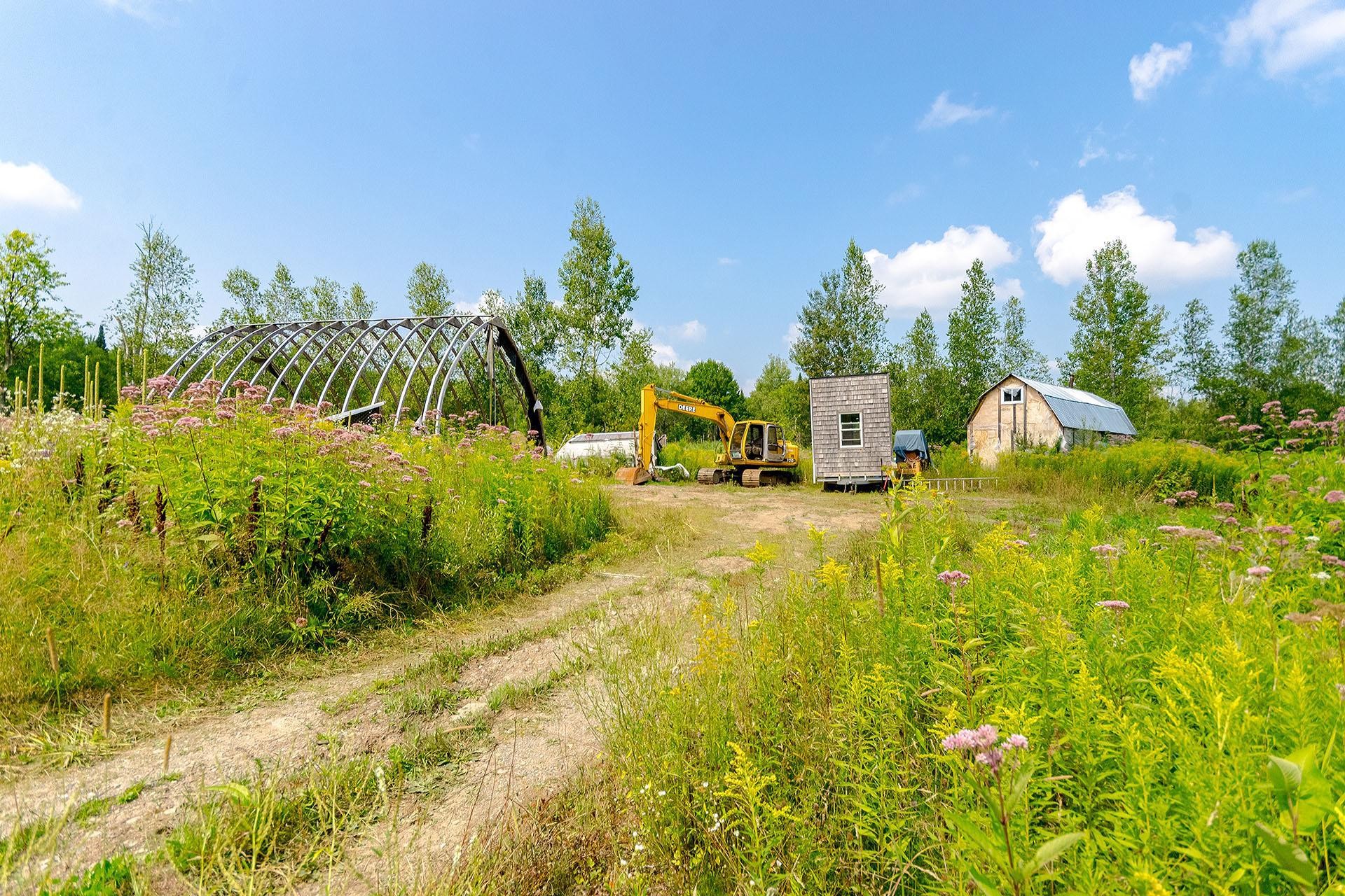 












Ch. de West Brome

,
Lac-Brome,







QC
J0E1V0

