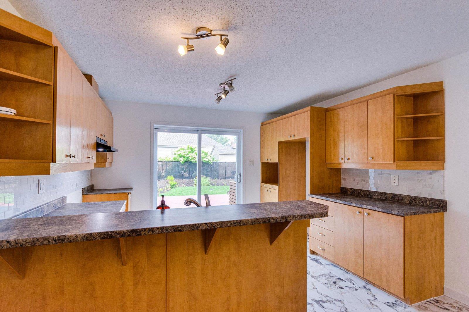 









43


Rue de la Laiterie

,
Gatineau (Aylmer),




QC
J9J0E3

