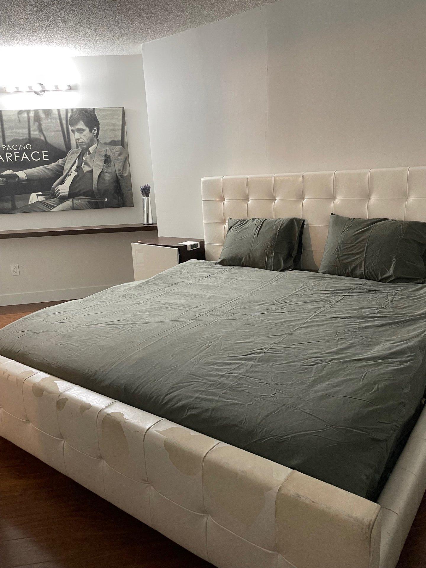 









2330


Rue Ward

,
Montréal (Saint-Laurent),




QC
H4M2V6


