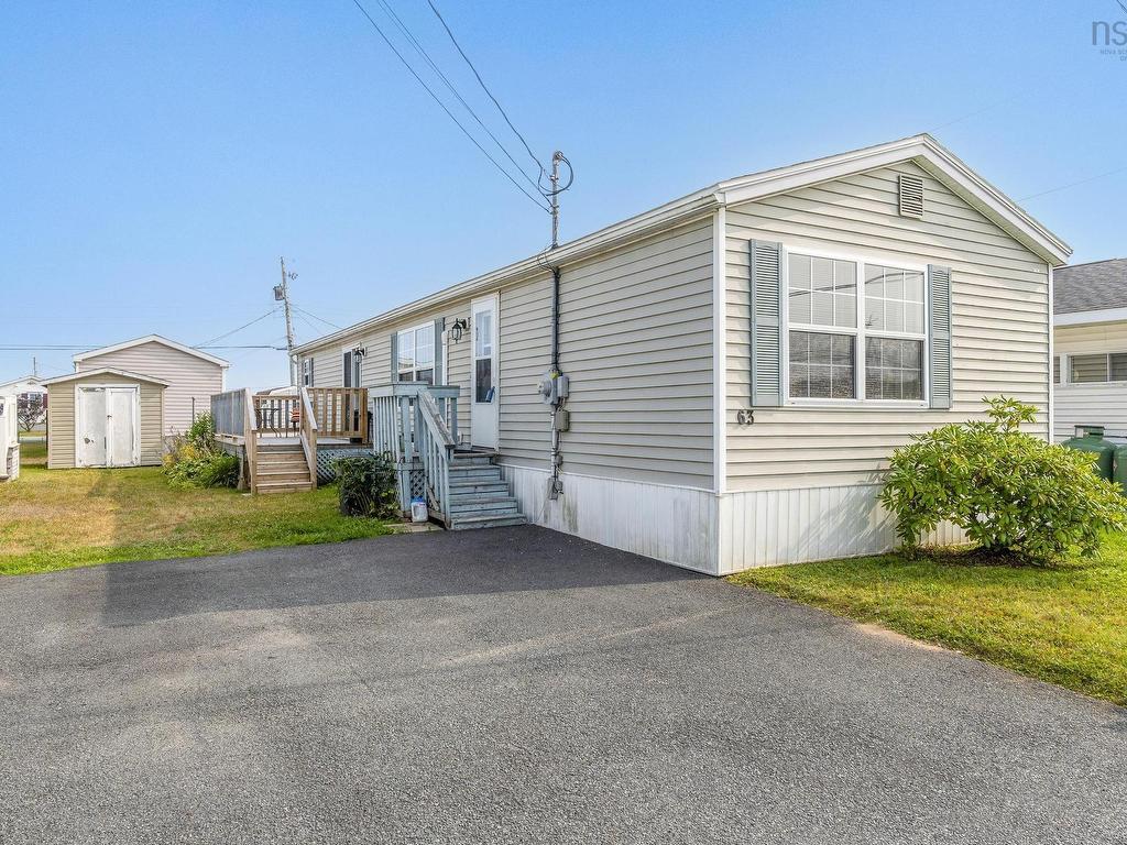 












63 That Street

,
Porters Lake,




NS
B3E 1H3

