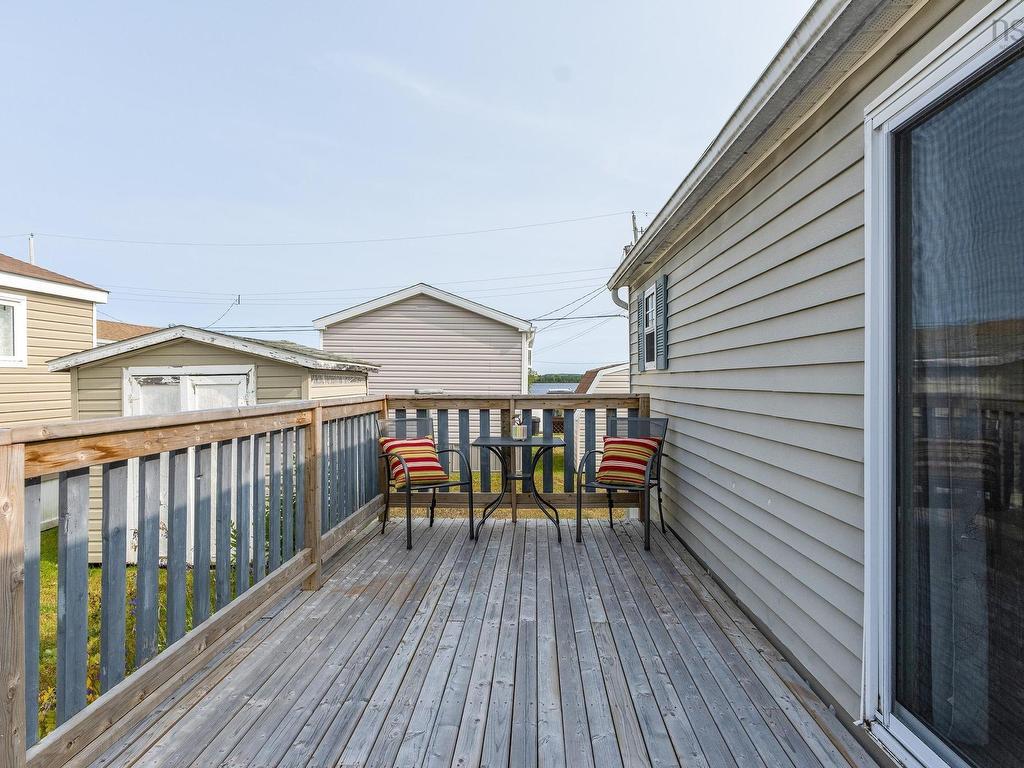 












63 That Street

,
Porters Lake,




NS
B3E 1H3

