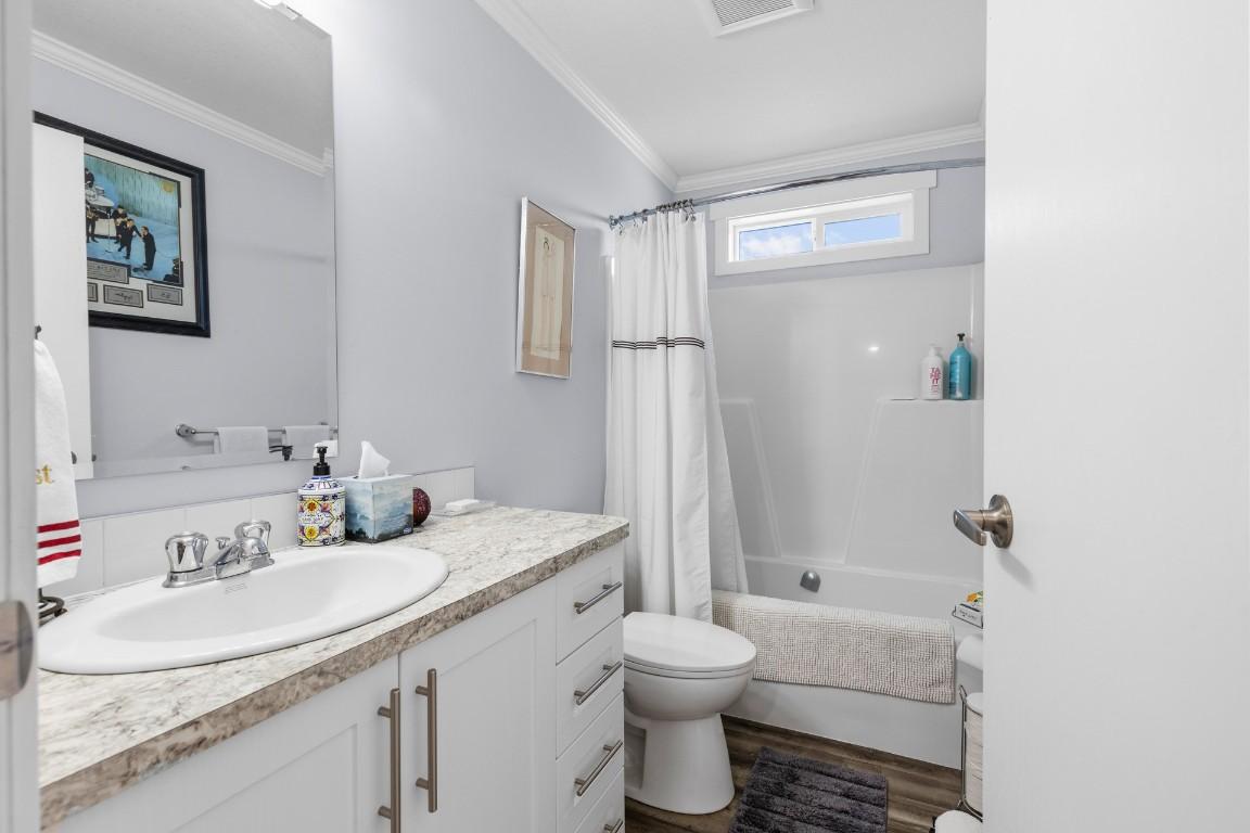 









1835


Nancee Way

Court, 45,
West Kelowna,




BC
V1Z 4C1

