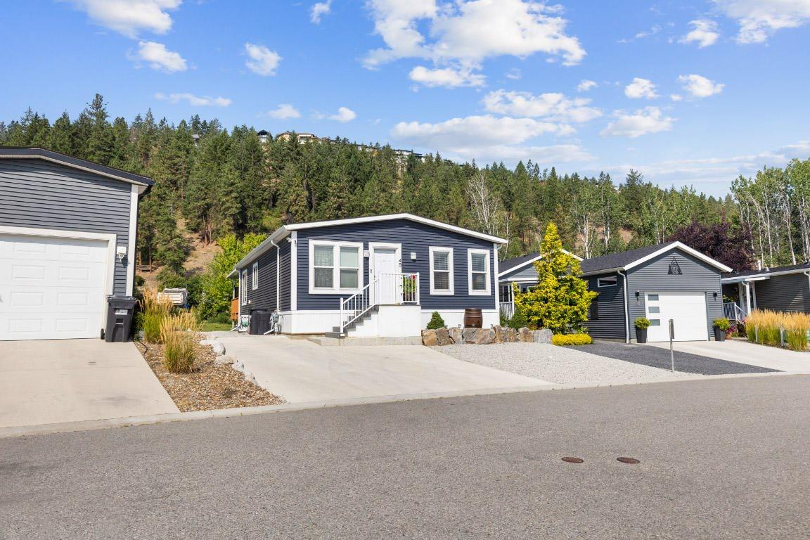 









1835


Nancee Way

Court, 45,
West Kelowna,




BC
V1Z 4C1

