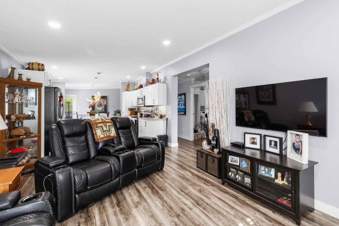 









1835


Nancee Way

Court, 45,
West Kelowna,




BC
V1Z 4C1

