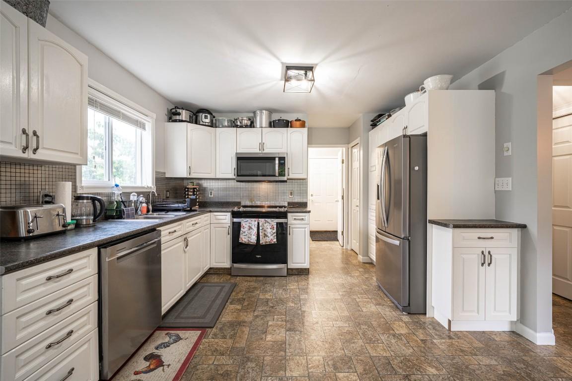 









53


Preston

Crescent,
Enderby,




BC
V4Y 4C5

