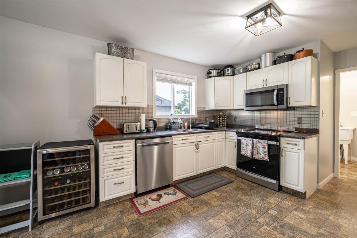 









53


Preston

Crescent,
Enderby,




BC
V4Y 4C5

