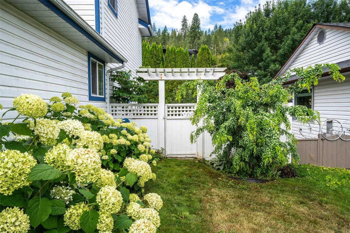 









53


Preston

Crescent,
Enderby,




BC
V4Y 4C5


