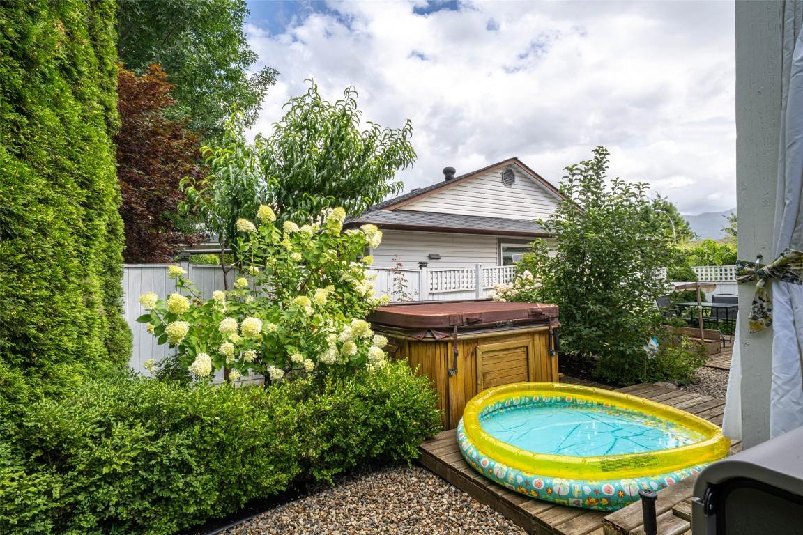 









53


Preston

Crescent,
Enderby,




BC
V4Y 4C5

