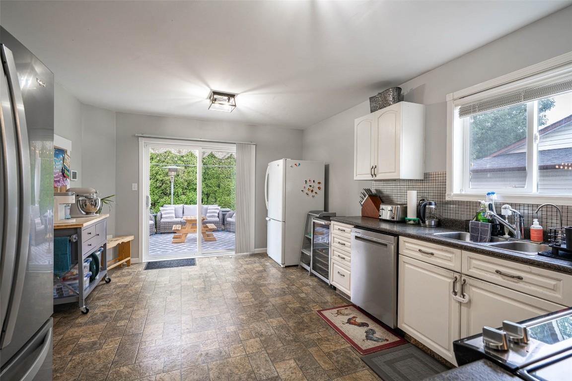 









53


Preston

Crescent,
Enderby,




BC
V4Y 4C5

