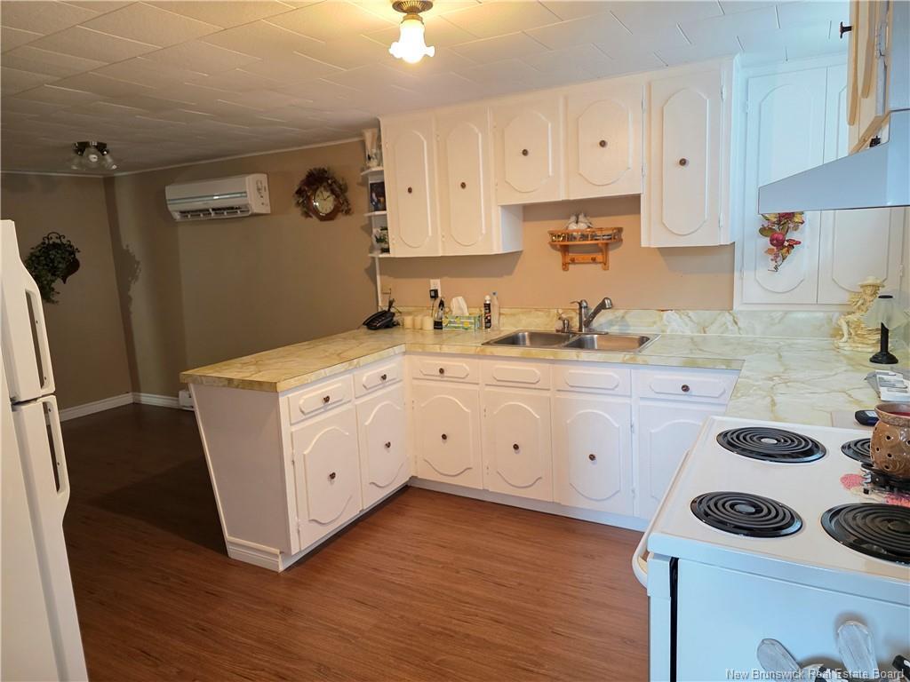 









232


RTE 134

,
Petit-Rocher-Nord,




NB
E8J 3B2

