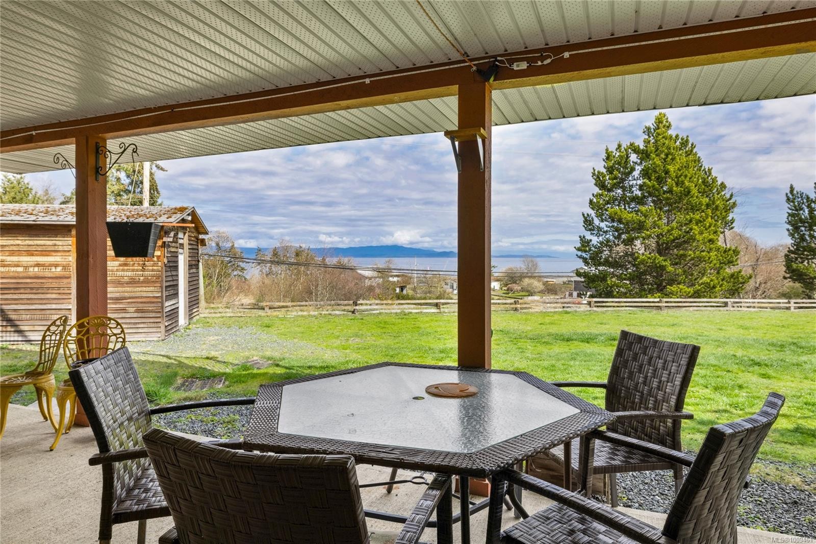 









3021


Raymur

Pl,
Qualicum Beach,




BC
V9K 2N9

