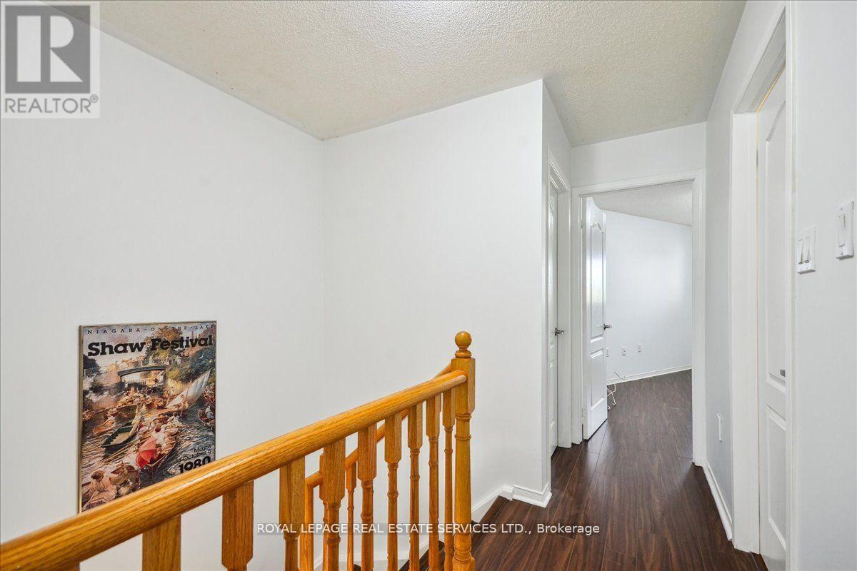 












3302 PINTO PLACE

,
Mississauga,




Ontario
L5B1V7

