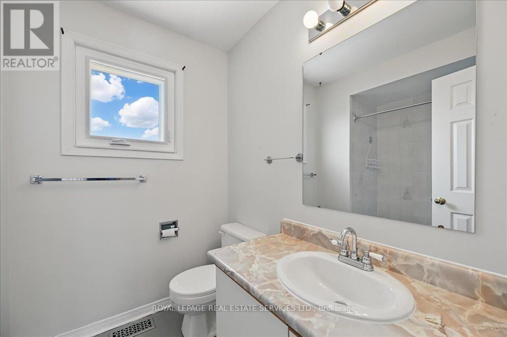 












3020 RIVERVIEW STREET

,
Oakville,




Ontario
L6L1L4

