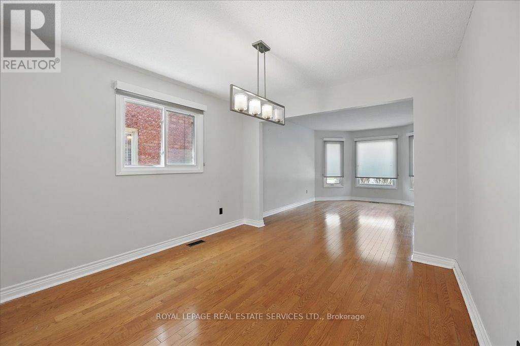 












3020 RIVERVIEW STREET

,
Oakville,




Ontario
L6L1L4

