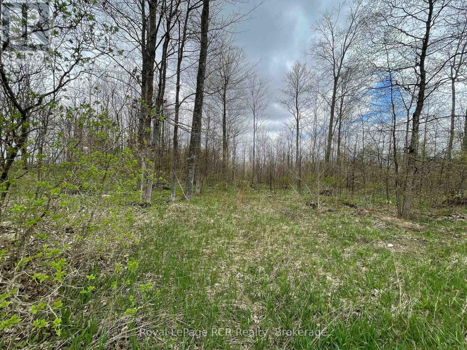 












393596 CONCESSION 2

,
West Grey,







Ontario
N0G1R0

