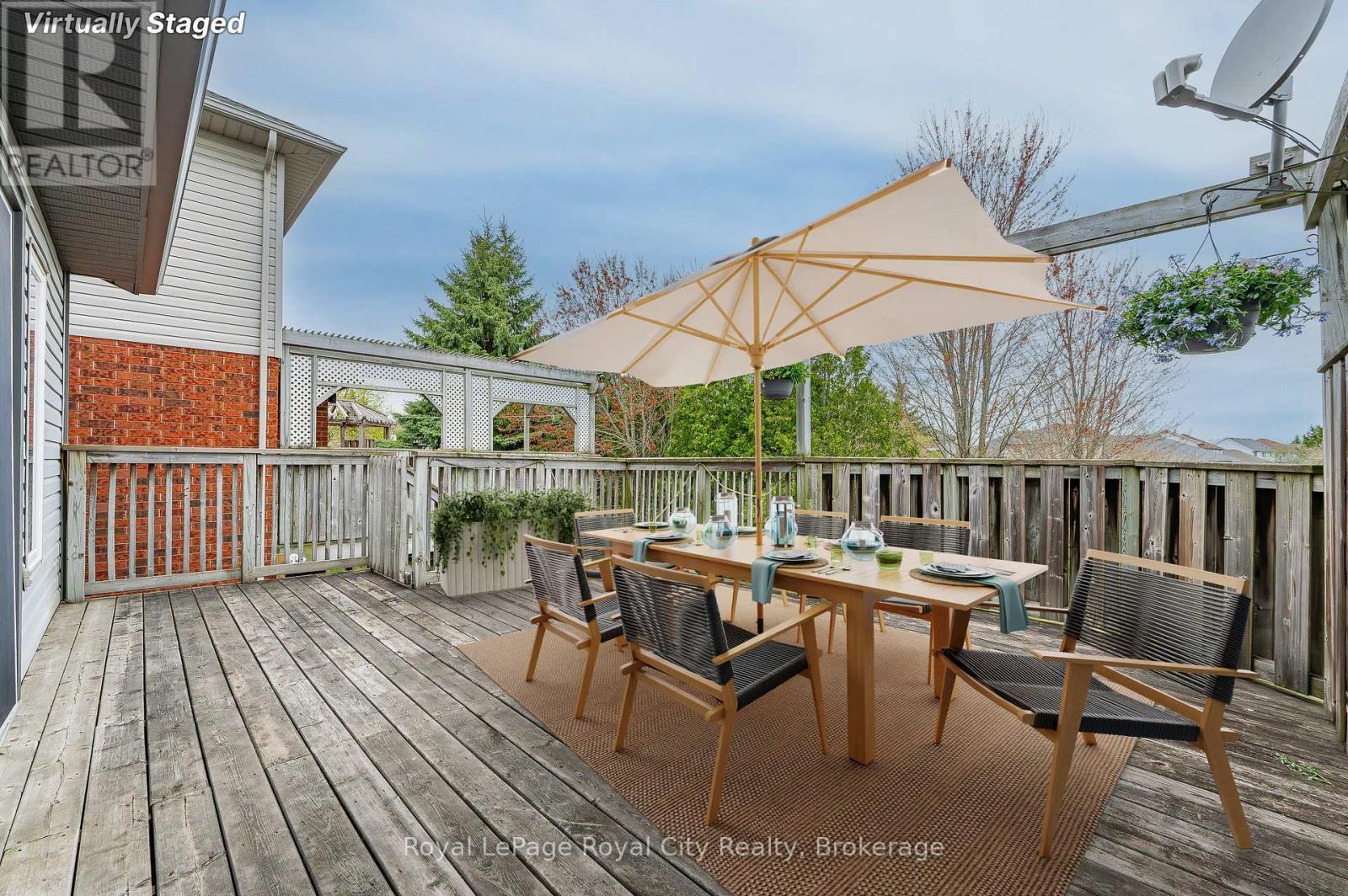 












90 DOYLE DRIVE

,
Guelph (Clairfields/Hanlon Business Park),




Ontario
N1G5B9

