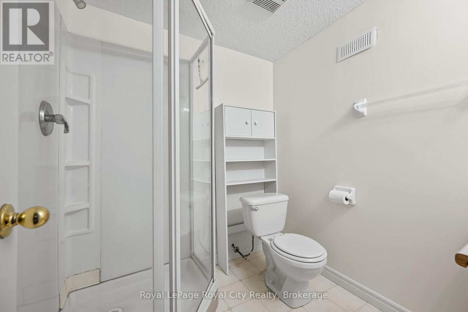 












90 DOYLE DRIVE

,
Guelph (Clairfields/Hanlon Business Park),




Ontario
N1G5B9

