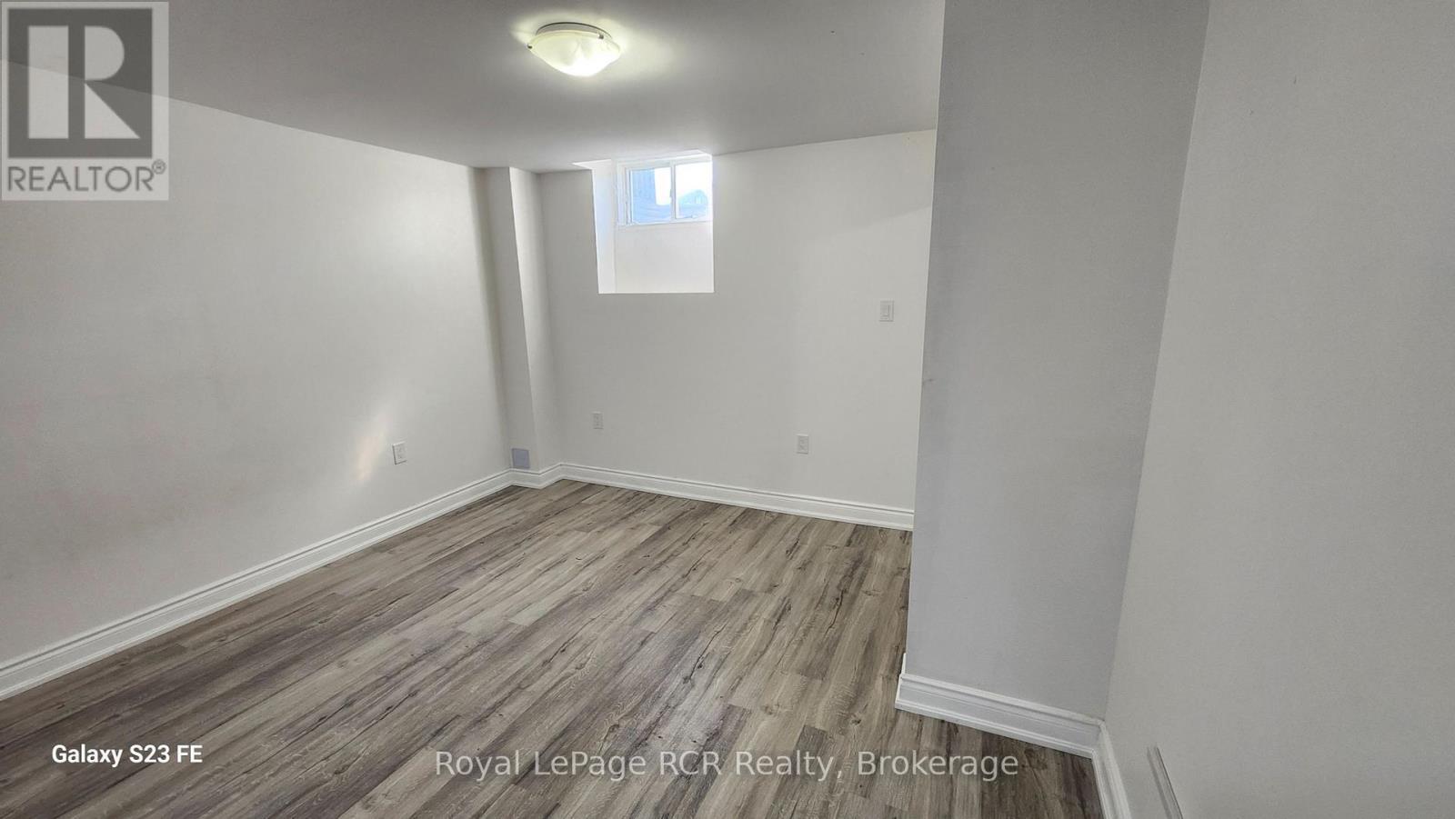 












338 VAN DUSEN AVENUE

,
Southgate,




Ontario
N0C1B0

