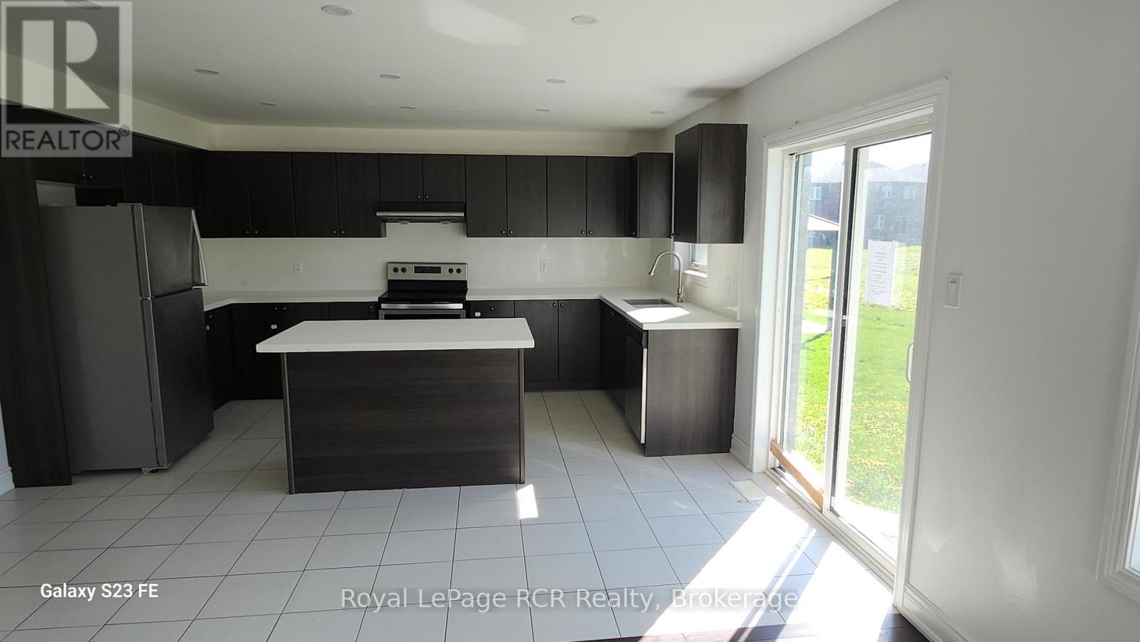 












338 VAN DUSEN AVENUE

,
Southgate,




Ontario
N0C1B0

