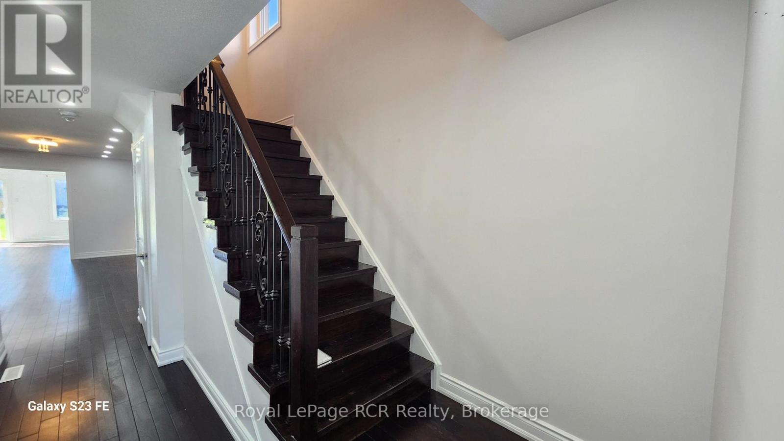 












338 VAN DUSEN AVENUE

,
Southgate,




Ontario
N0C1B0

