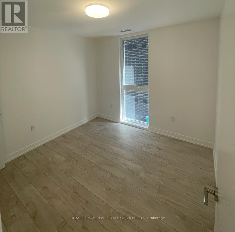 












19 - 172 CLONMORE DRIVE

,
Toronto,




Ontario
M1N0B9

