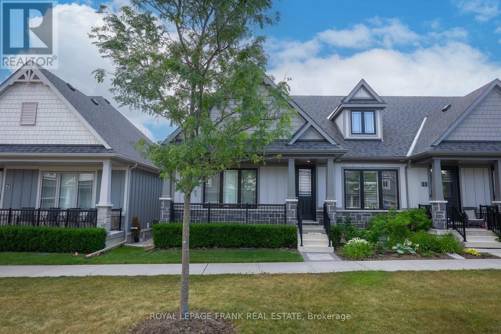 












9 - 80 MARSH AVENUE

,
Peterborough North (North),




Ontario
K9H0J5

