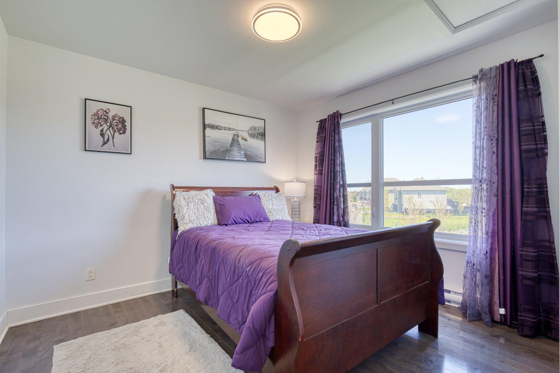 









4435


Rue Lenoir

, 3,
Brossard,




QC
J4Y0J9

