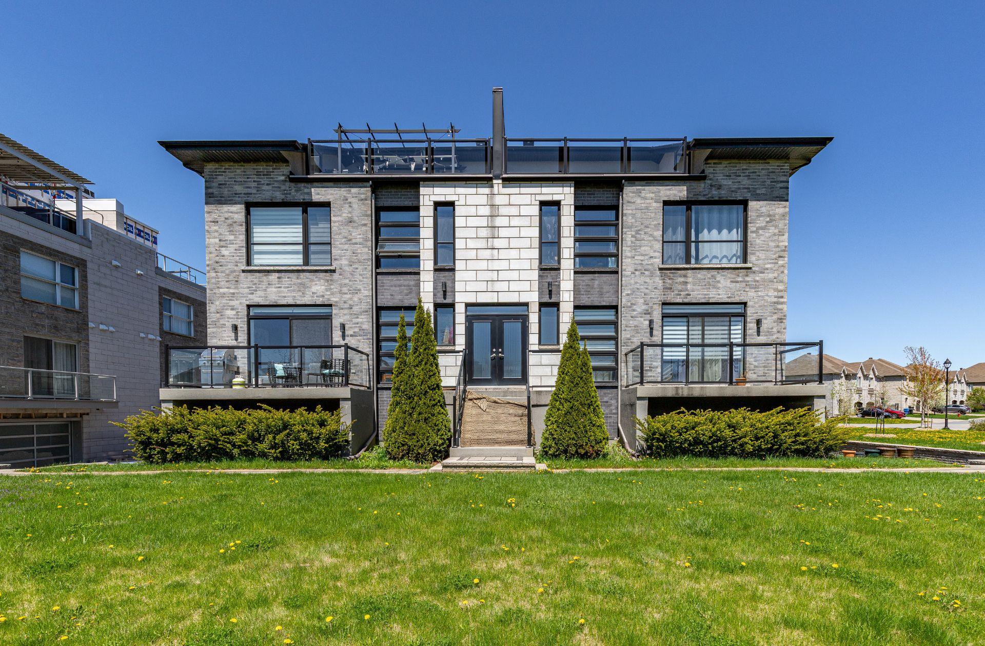 









4435


Rue Lenoir

, 3,
Brossard,




QC
J4Y0J9

