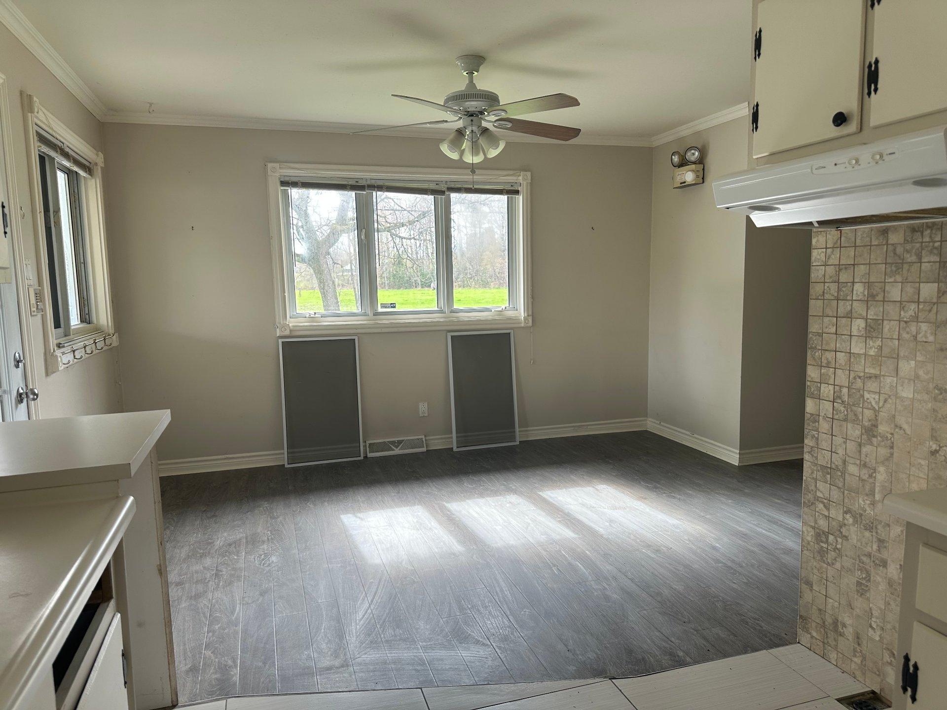 









690


Ch. de Val-des-Lacs

,
Sainte-Sophie,




QC
J7C2J5

